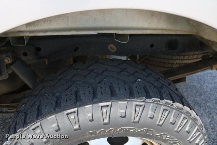 image for item DD8212 2011 Ford F150 SuperCab pickup truck