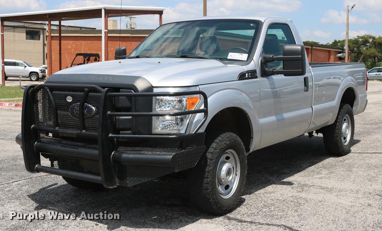 image for item DD8213 2012 Ford F250 Super Duty pickup truck