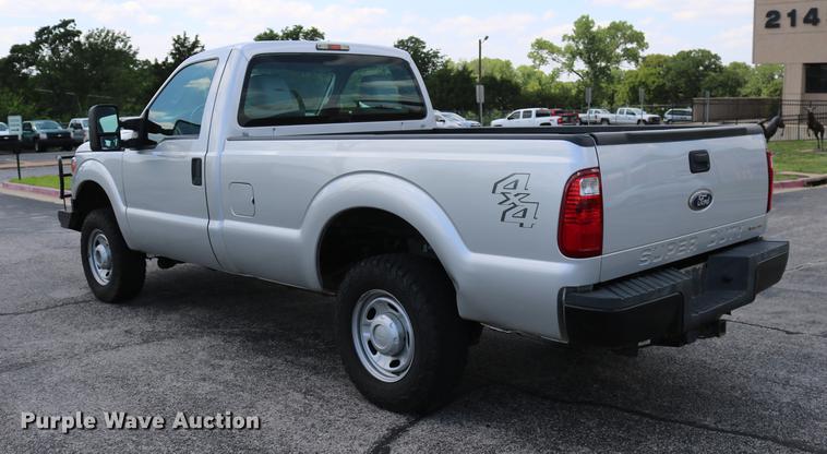 image for item DD8213 2012 Ford F250 Super Duty pickup truck