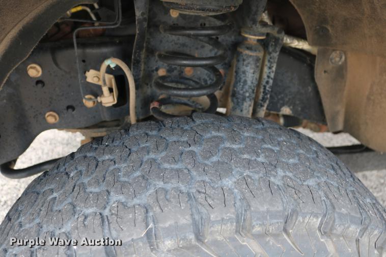 image for item DD8213 2012 Ford F250 Super Duty pickup truck