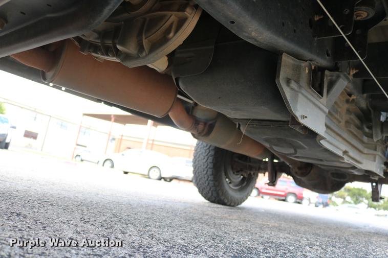 image for item DD8213 2012 Ford F250 Super Duty pickup truck