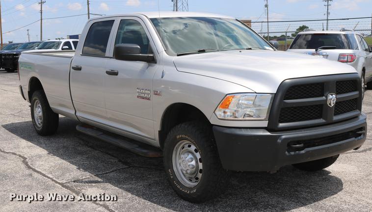 image for item DD8279 2013 Dodge Ram 2500 Crew Cab pickup truck