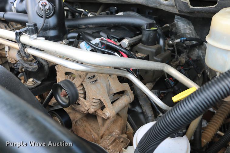 image for item DD8279 2013 Dodge Ram 2500 Crew Cab pickup truck