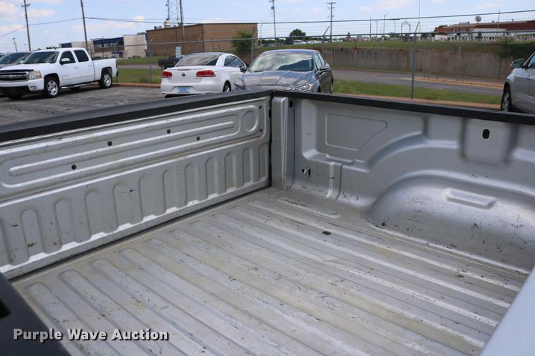 image for item DD8279 2013 Dodge Ram 2500 Crew Cab pickup truck