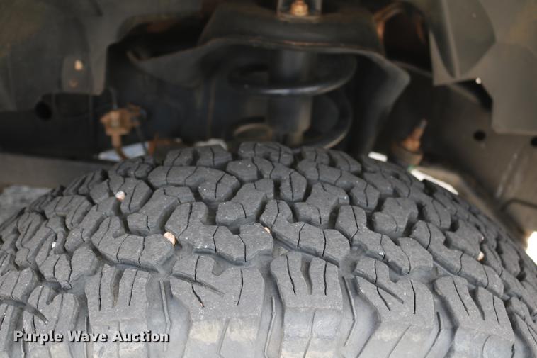 image for item DD8279 2013 Dodge Ram 2500 Crew Cab pickup truck