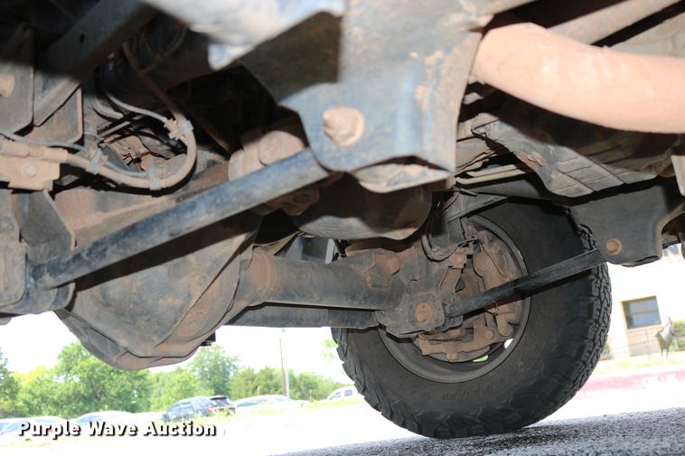 image for item DD8279 2013 Dodge Ram 2500 Crew Cab pickup truck