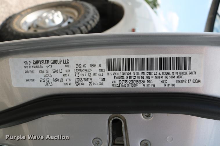 image for item DD8279 2013 Dodge Ram 2500 Crew Cab pickup truck