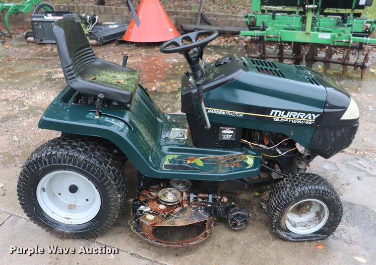 Murray lawn mower in Oklahoma City, OK Item ED9572 sold Purple Wave
