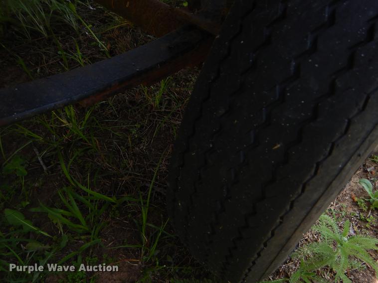 image for item EI9166 1982 Loweline aluminum flat bottom boat