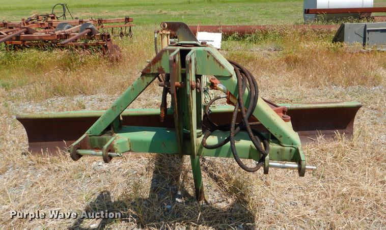 image for item EI9169 John Deere blade