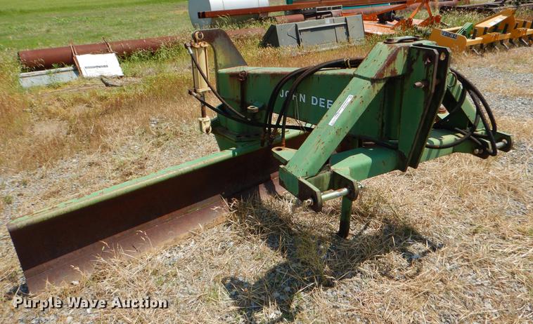 image for item EI9169 John Deere blade