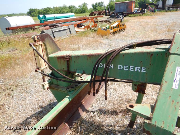 image for item EI9169 John Deere blade