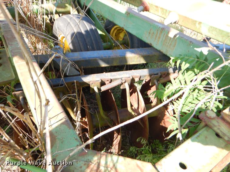 image for item EI9179 John Deere 235 disk