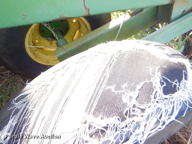 image for item EI9179 John Deere 235 disk