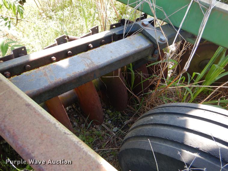 image for item EI9179 John Deere 235 disk