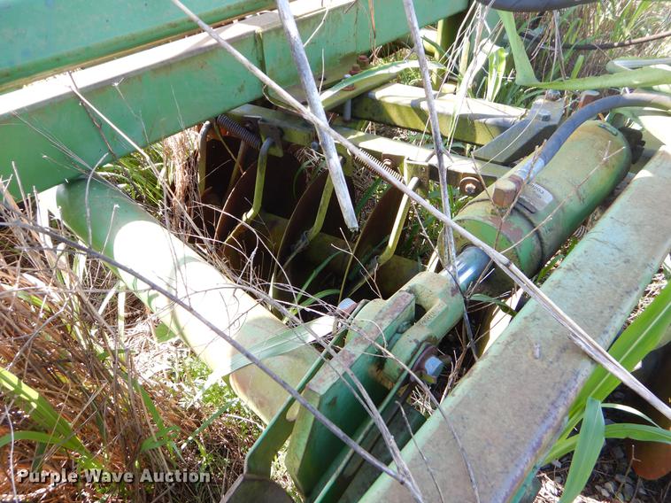 image for item EI9179 John Deere 235 disk