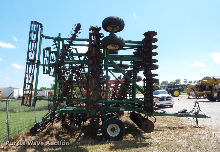 image for item AY9500 2012 Great Plains 4000TC vertical tillage