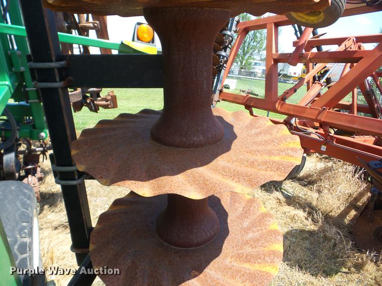 image for item AY9500 2012 Great Plains 4000TC vertical tillage