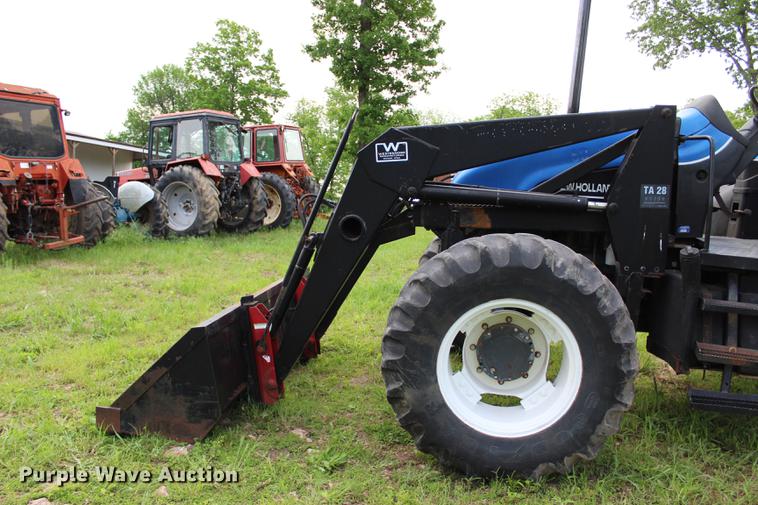 image for item BE9351 2001 New Holland TS110 MFWD tractor