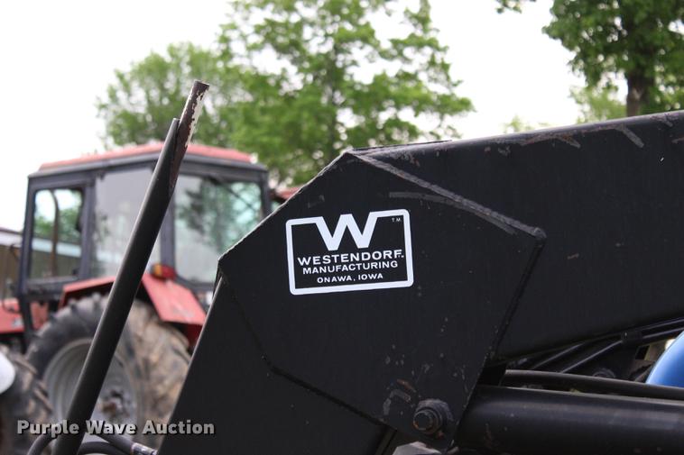 image for item BE9351 2001 New Holland TS110 MFWD tractor