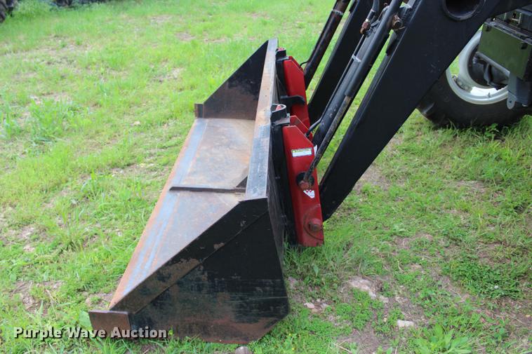 image for item BE9351 2001 New Holland TS110 MFWD tractor