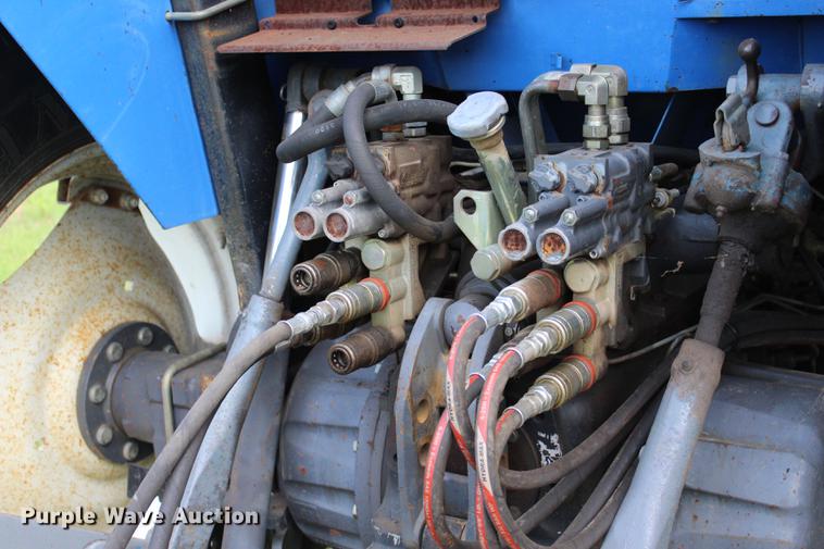 image for item BE9351 2001 New Holland TS110 MFWD tractor