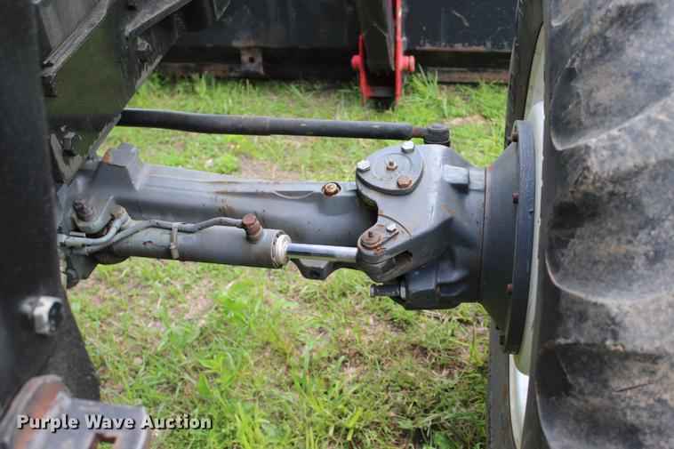 image for item BE9351 2001 New Holland TS110 MFWD tractor