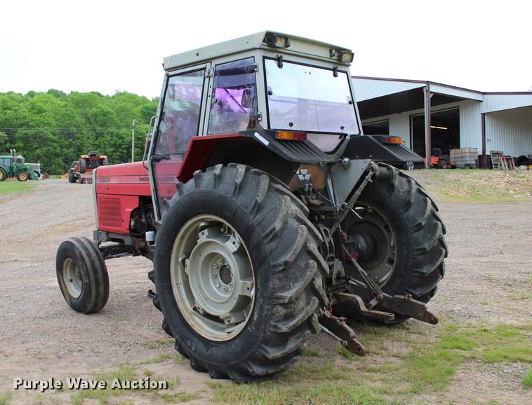 image for item BE9352 Massey-Ferguson 399 tractor