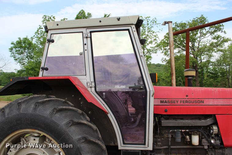 image for item BE9352 Massey-Ferguson 399 tractor