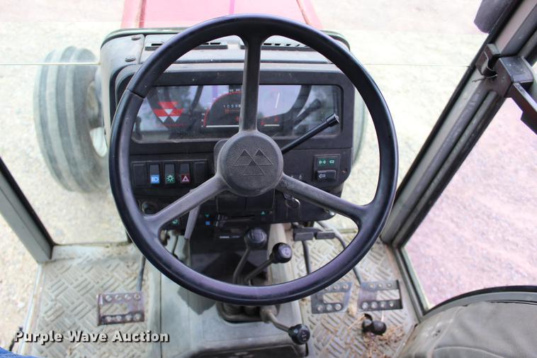 image for item BE9352 Massey-Ferguson 399 tractor