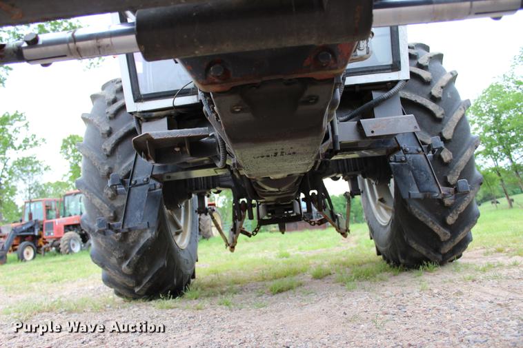 image for item BE9352 Massey-Ferguson 399 tractor