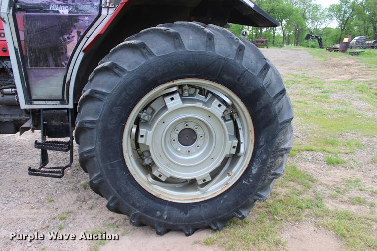 image for item BE9352 Massey-Ferguson 399 tractor