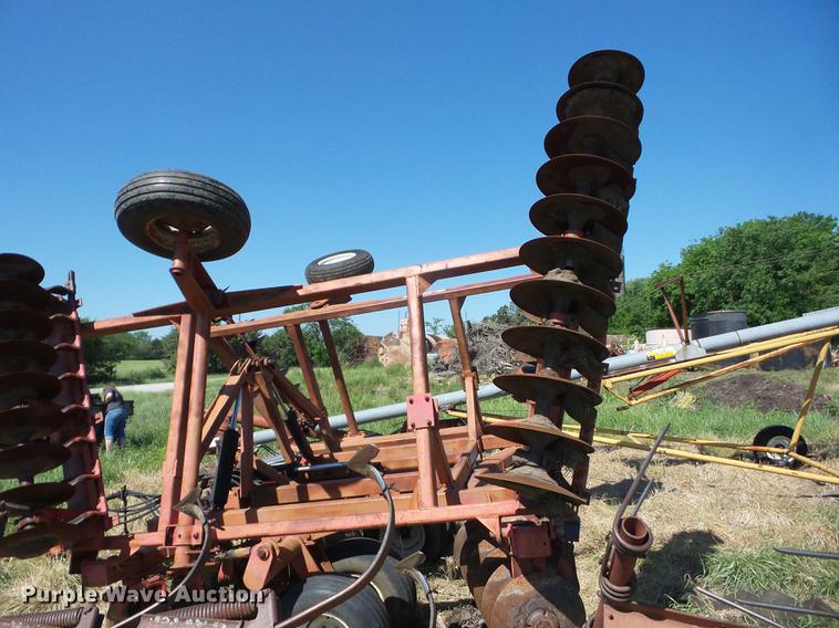 image for item BI9534 Bush Hog double off-set tandem disk