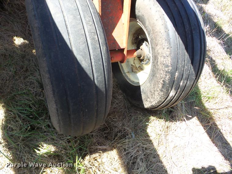 image for item BI9534 Bush Hog double off-set tandem disk