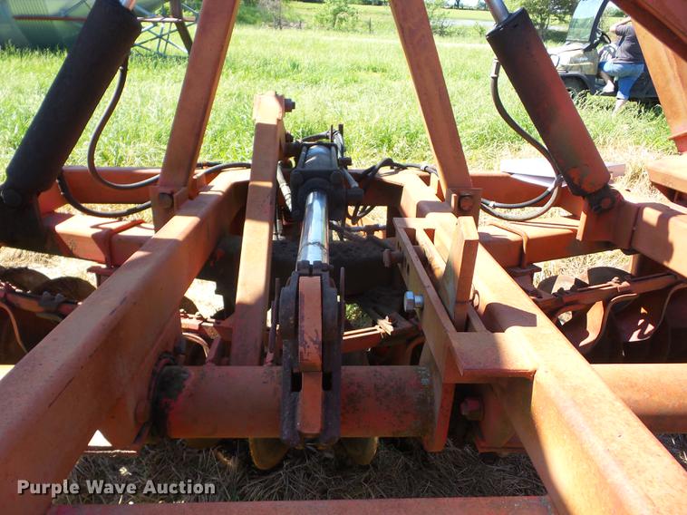 image for item BI9534 Bush Hog double off-set tandem disk