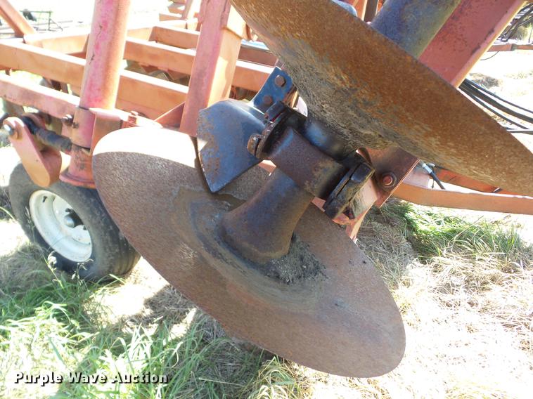 image for item BI9534 Bush Hog double off-set tandem disk