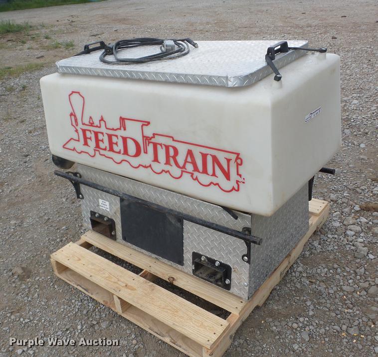 Feed Train Utv Feeder Item Bi9535 6 20 2018