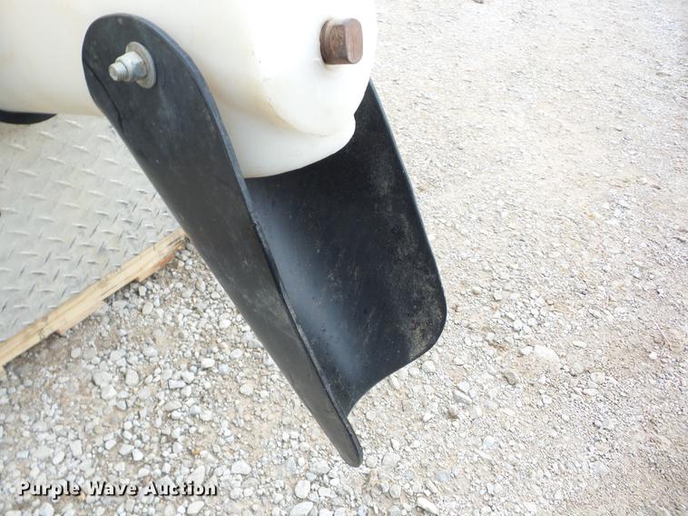 image for item BI9535 Feed Train UTV feeder