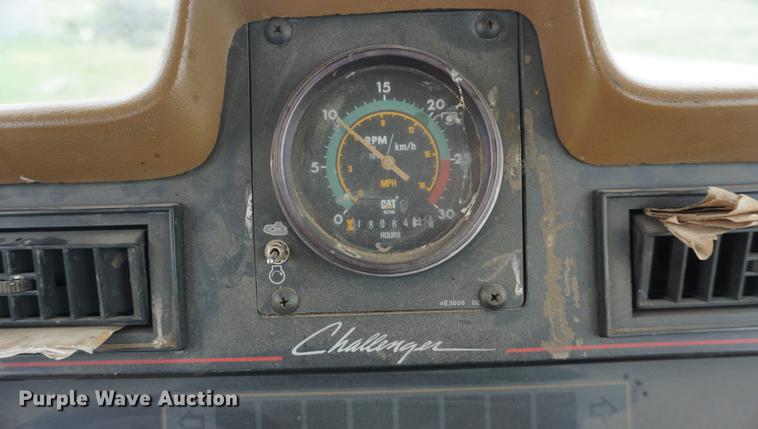 image for item DB6034 1993 Caterpillar Challenger 75C tractor