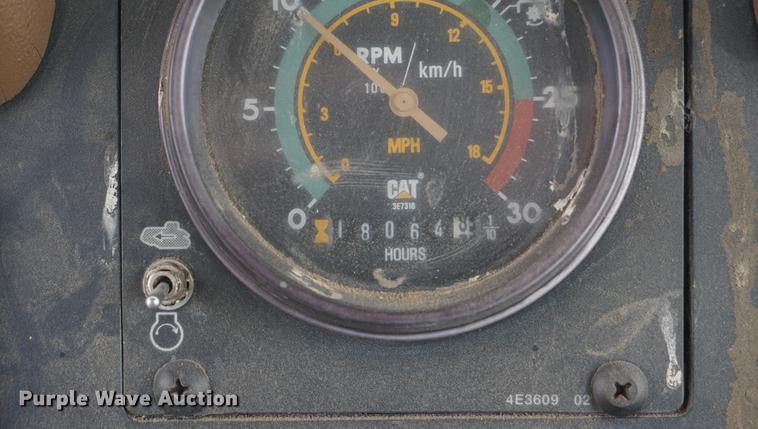 image for item DB6034 1993 Caterpillar Challenger 75C tractor