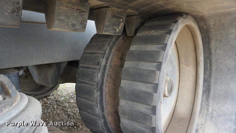 image for item DB6034 1993 Caterpillar Challenger 75C tractor