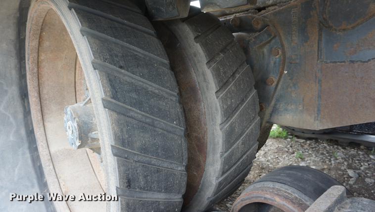 image for item DB6034 1993 Caterpillar Challenger 75C tractor