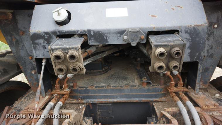 image for item DB6034 1993 Caterpillar Challenger 75C tractor