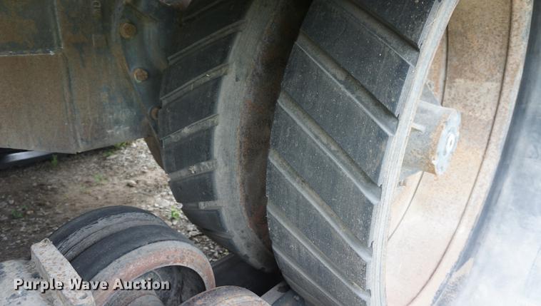 image for item DB6034 1993 Caterpillar Challenger 75C tractor