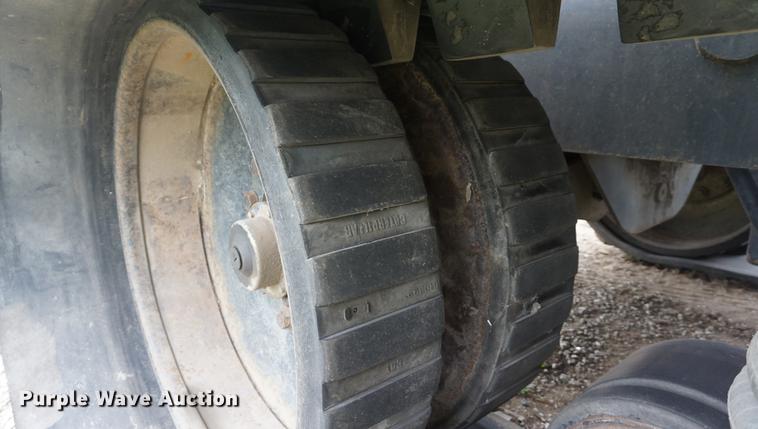 image for item DB6034 1993 Caterpillar Challenger 75C tractor