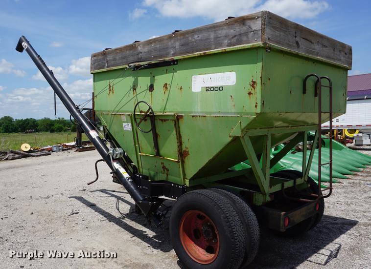 image for item DB6042 Parker 2000 gravity wagon