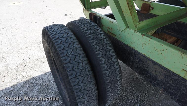 image for item DB6042 Parker 2000 gravity wagon