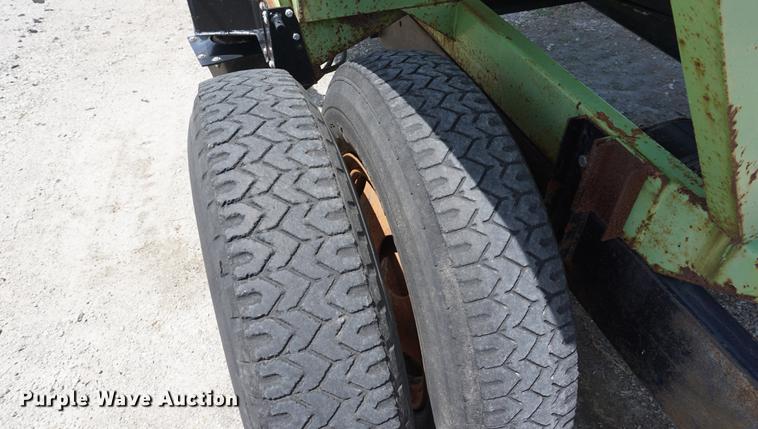 image for item DB6042 Parker 2000 gravity wagon