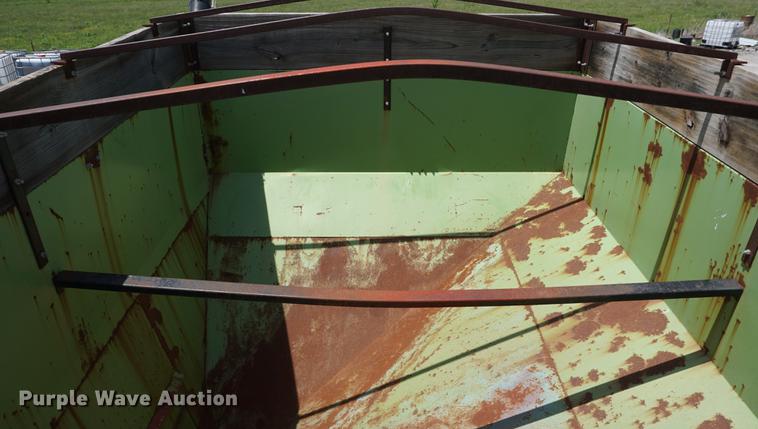 image for item DB6042 Parker 2000 gravity wagon