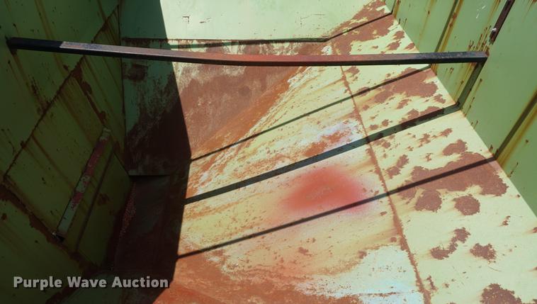 image for item DB6042 Parker 2000 gravity wagon